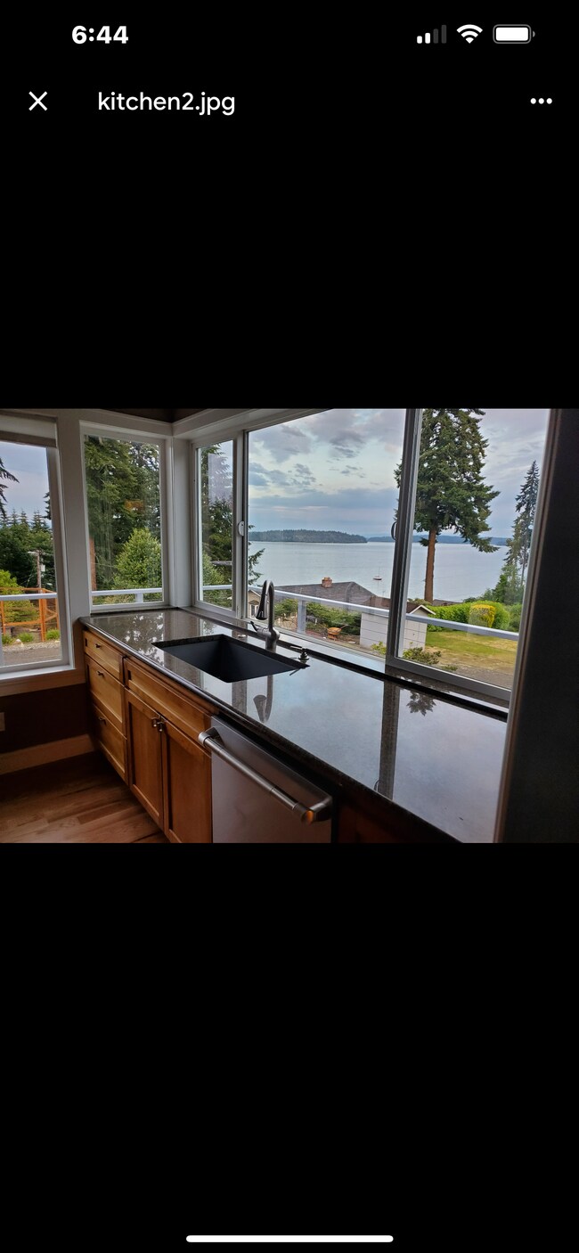 Building Photo - 8654 E Caraway Rd