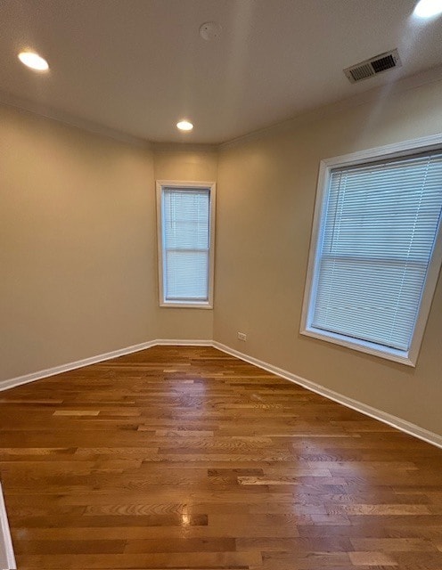 Building Photo - 2053 W Summerdale Ave