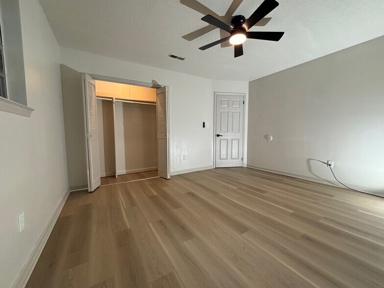 Building Photo - 8726 Millard Lee Ln