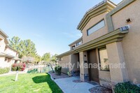 Building Photo - 705 W Queen Creek Rd