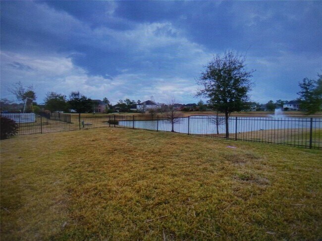 Building Photo - 13223 Haven Falls Ln