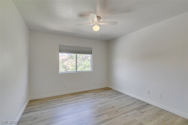 Building Photo - 8224 Tivoli Cove Dr