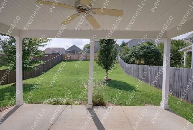 Building Photo - 1628 Stonewater Dr