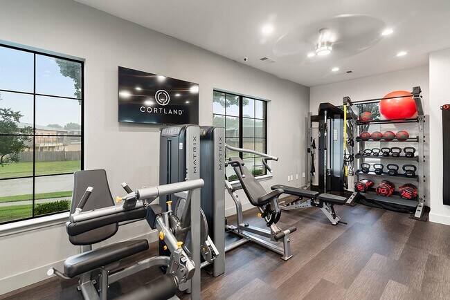 Building Photo - 9510 Westpark Dr