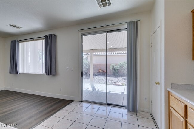 Building Photo - 10901 Napa Ridge Dr