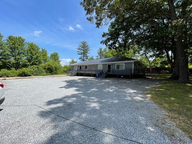 Building Photo - 90 Bradley Branch Rd