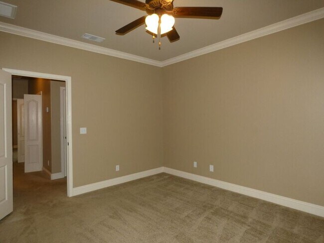 Building Photo - 1737 Sound Haven Ct