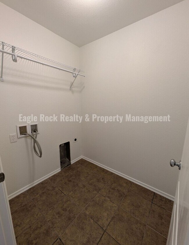Building Photo - Bixby Home for Rent (3beds/2baths)