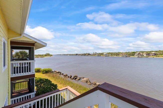 Building Photo - Fully Furnished Long Term Rental
