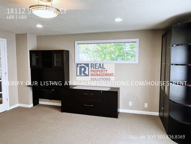 Building Photo - 18112 SW Kathy Ct