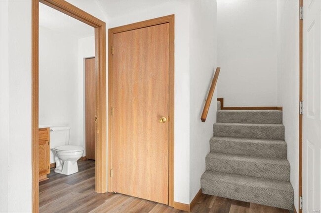 Building Photo - 134 Clinton Hill Dr