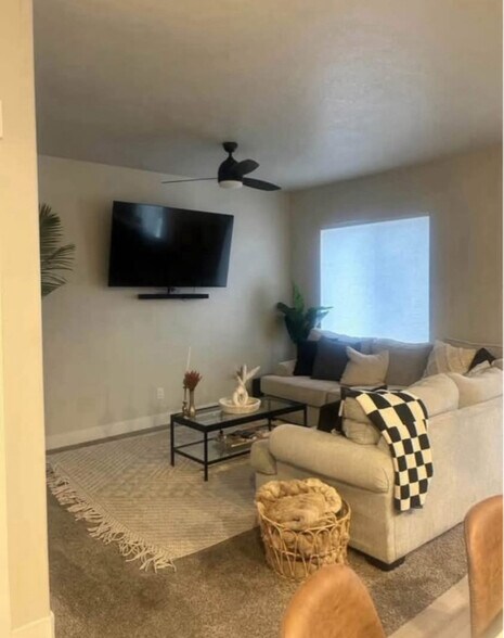 Building Photo - 4198 W 2010 N