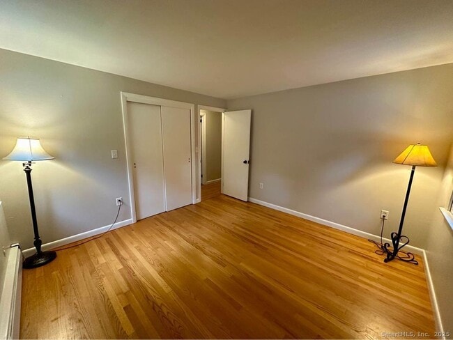 Building Photo - 386 Cherry Brook Rd