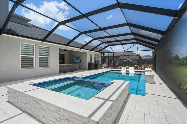 Building Photo - 33875 Castaway Lp
