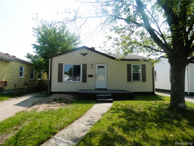 Building Photo - 21054 Ehlert Ave