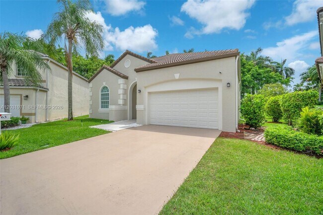 Building Photo - 2163 Bay Ct