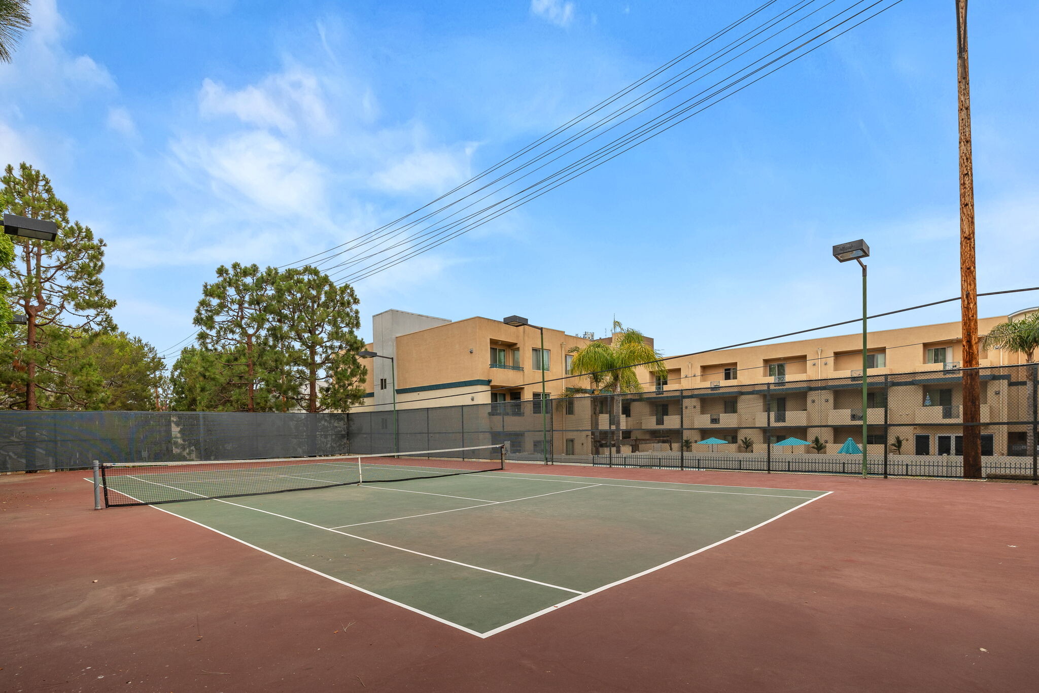 Building Photo - 8505 Gulana Ave