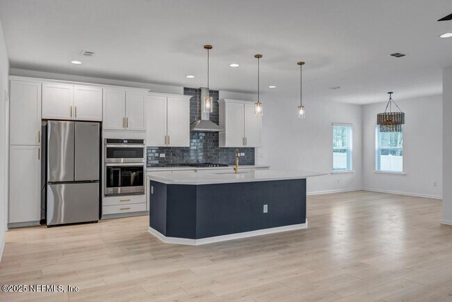 Building Photo - 442 Stargaze Ln