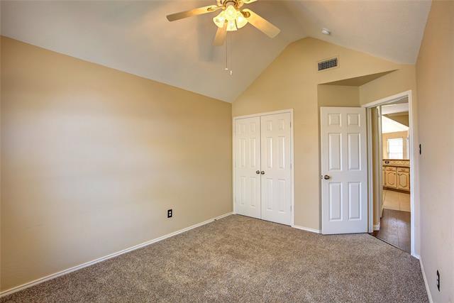 Building Photo - 909 Mallard Way