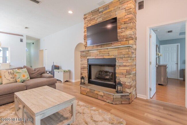 Building Photo - 12048 Saverio Ln