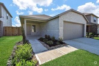 Building Photo - 1542 San Sebastien Dr