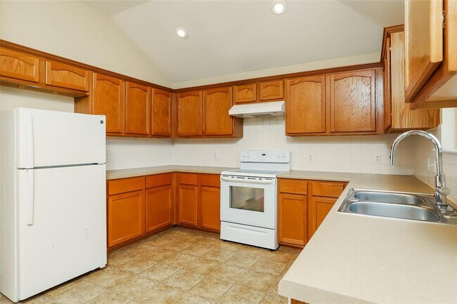 Building Photo - 1561 Kenneys Way