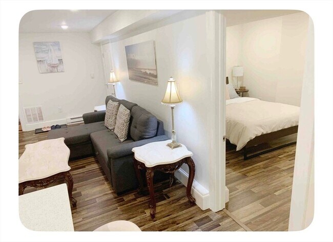 Building Photo - 40 Eddy St