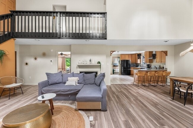 Building Photo - Beautiful Fully Loaded Home Ready to Rent!!!!