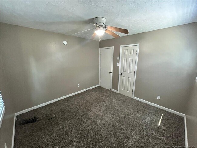 Building Photo - 6539 Amanda Cir