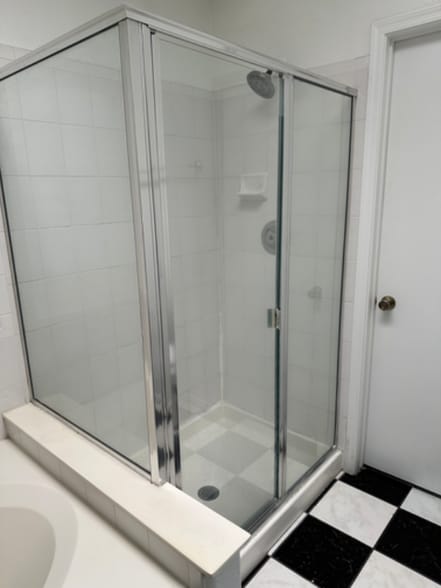 Building Photo - 5449 E Fairfield St