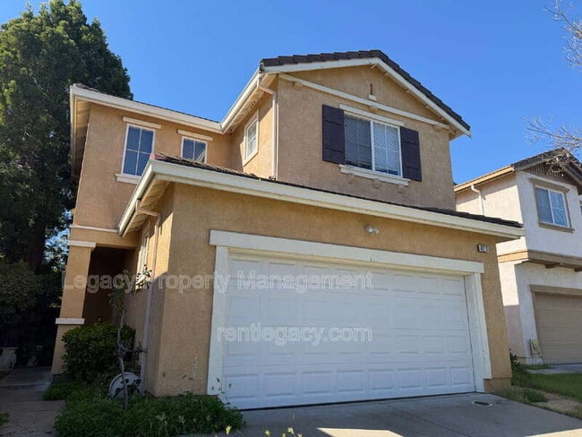 Building Photo - 4010 Hiller Ln