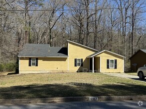 Building Photo - 1087 Salisbury Trail