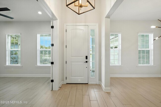 Building Photo - 480 Loosestrife Wy