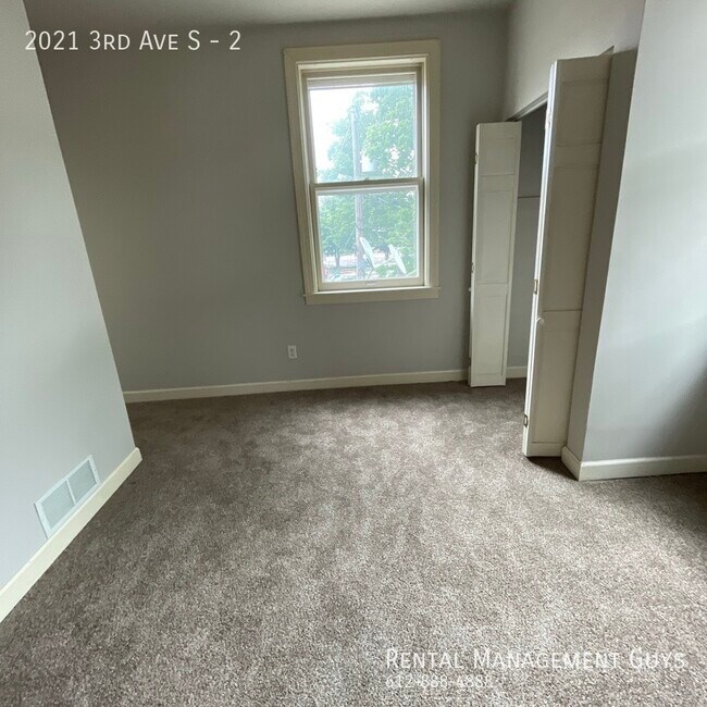 Building Photo - 2021 3rd Ave S