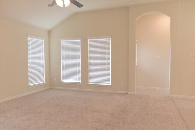 Building Photo - 18007 Alora Springs Trace