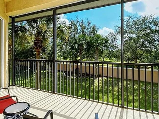 Building Photo - 8263 Miramar Way