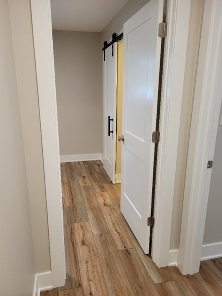 Building Photo - 4977 W 16th St