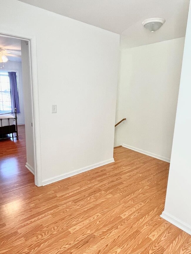 Building Photo - 5164 Main St