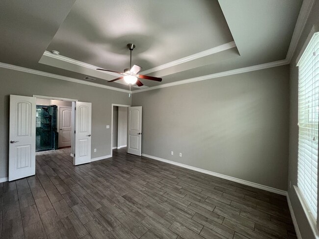 Building Photo - WALKING DISTANCE FROM OSO BAY WETLAND PRES...