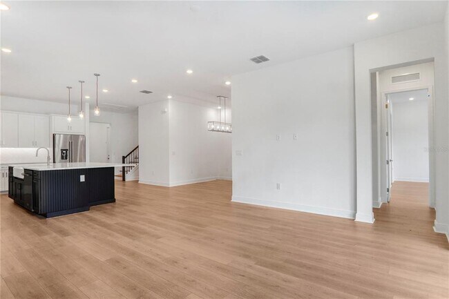 Building Photo - 16120 Volterra Point