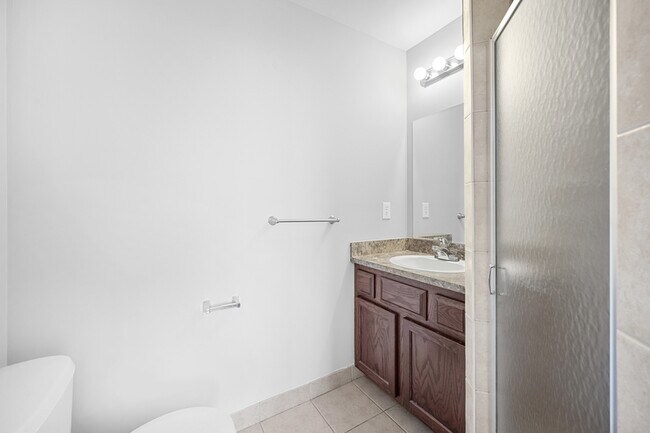 Building Photo - Towne Center Flats - 14154 Lakeside Blvd.