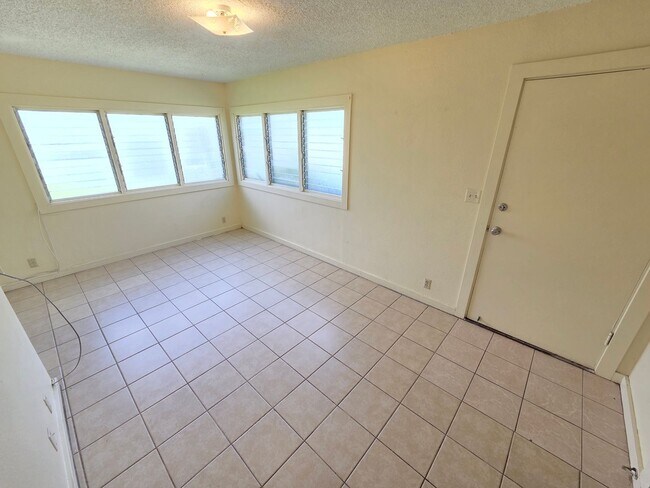 Building Photo - 425 Kawailoa Rd