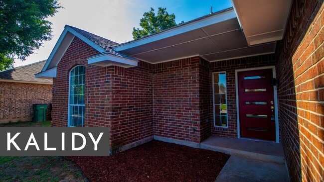 Building Photo - 5004 SE 52nd St