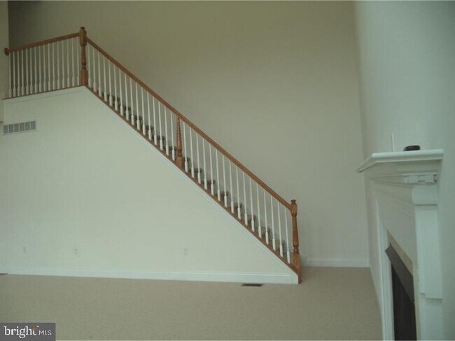 Building Photo - 2804 Hoffs Way