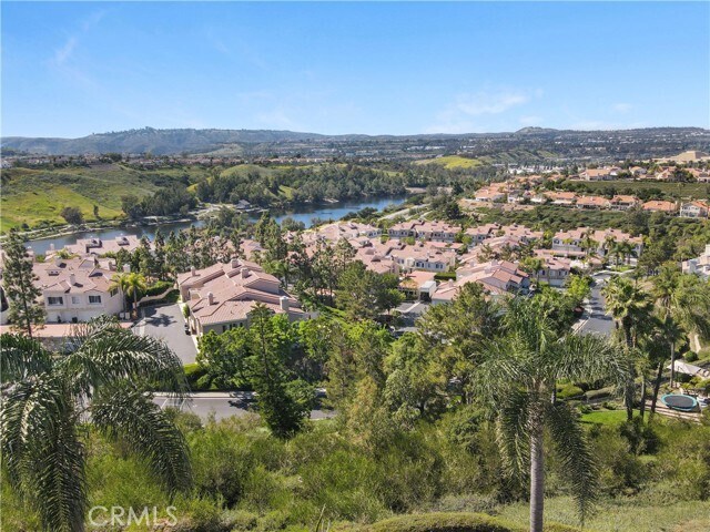 Building Photo - 28721 Via Pasatiempo