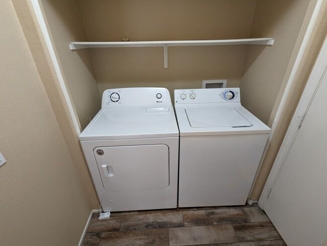 Building Photo - 10388 Poker Alice Ct