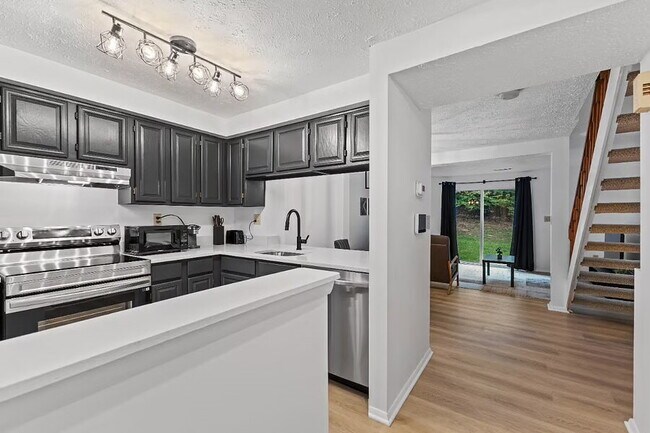 Building Photo - The Gunners Lake Gem | Modern 2BR Furnished Townhouse