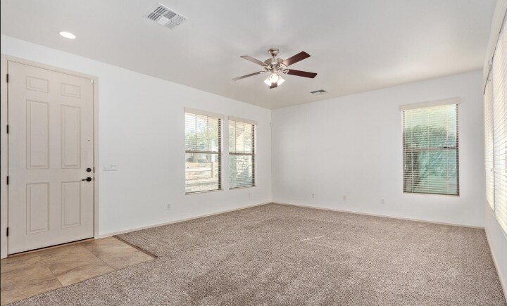 Building Photo - 4428 E Wildhorse Dr