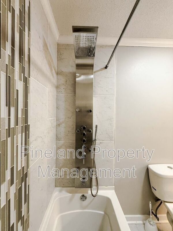 Building Photo - 413 Watergap Dr