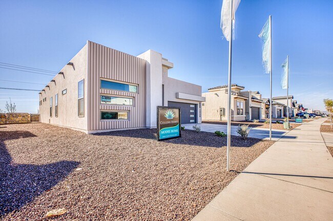 Building Photo - Beautiful East side House 4 bed-2.5 baths, part of The Overlook Casa Club that includes Swimming ...